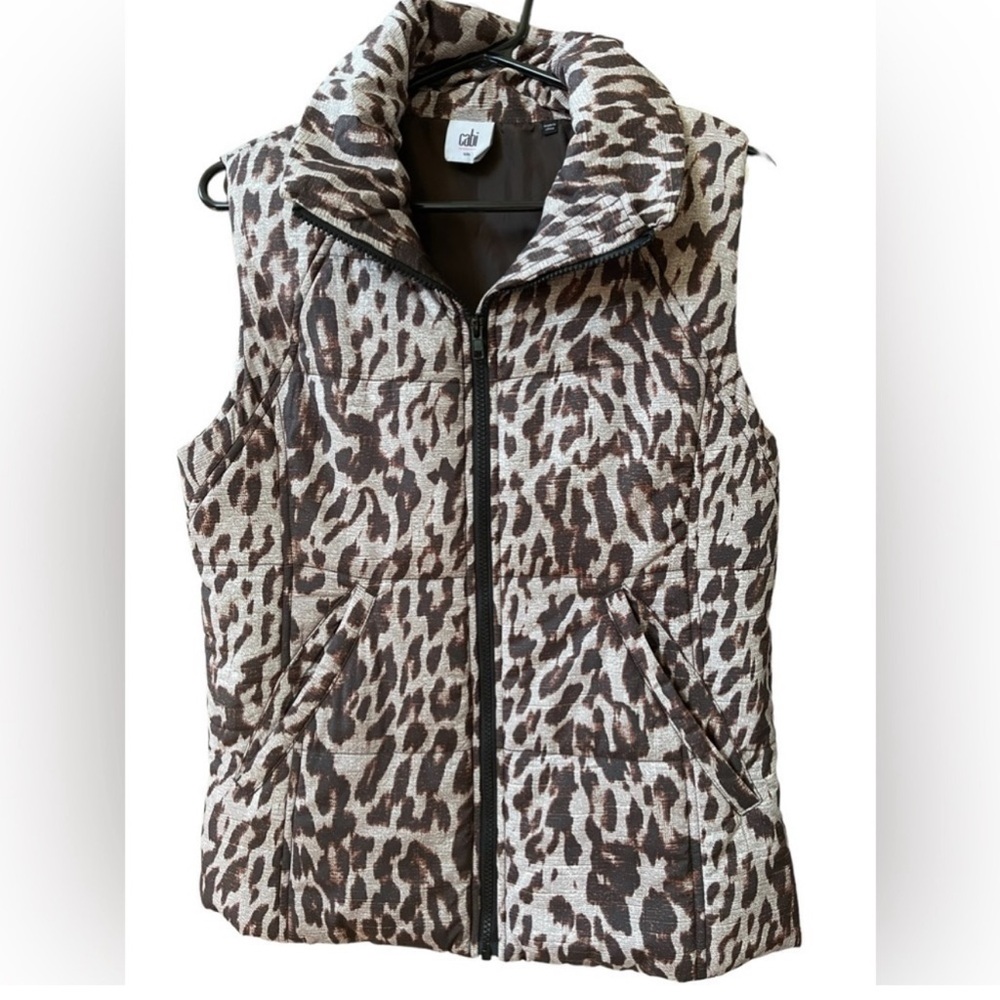 CAbi Women's Leopard Print Vest